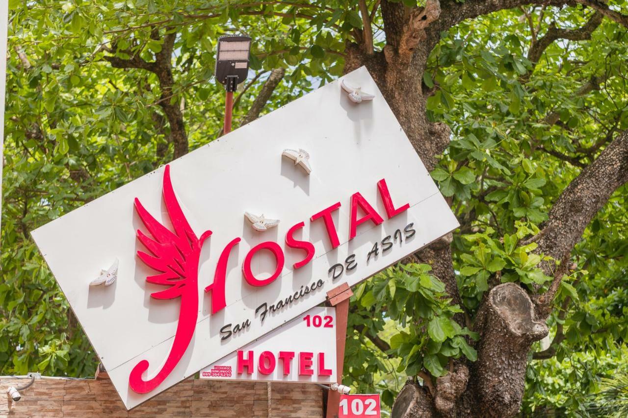 Hostal San Francisco de Asis Santo Domingo Exterior foto